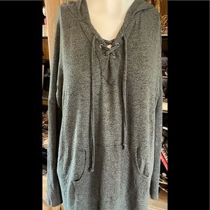EUC MISS CHIEVOUS  GREEN SWEATER